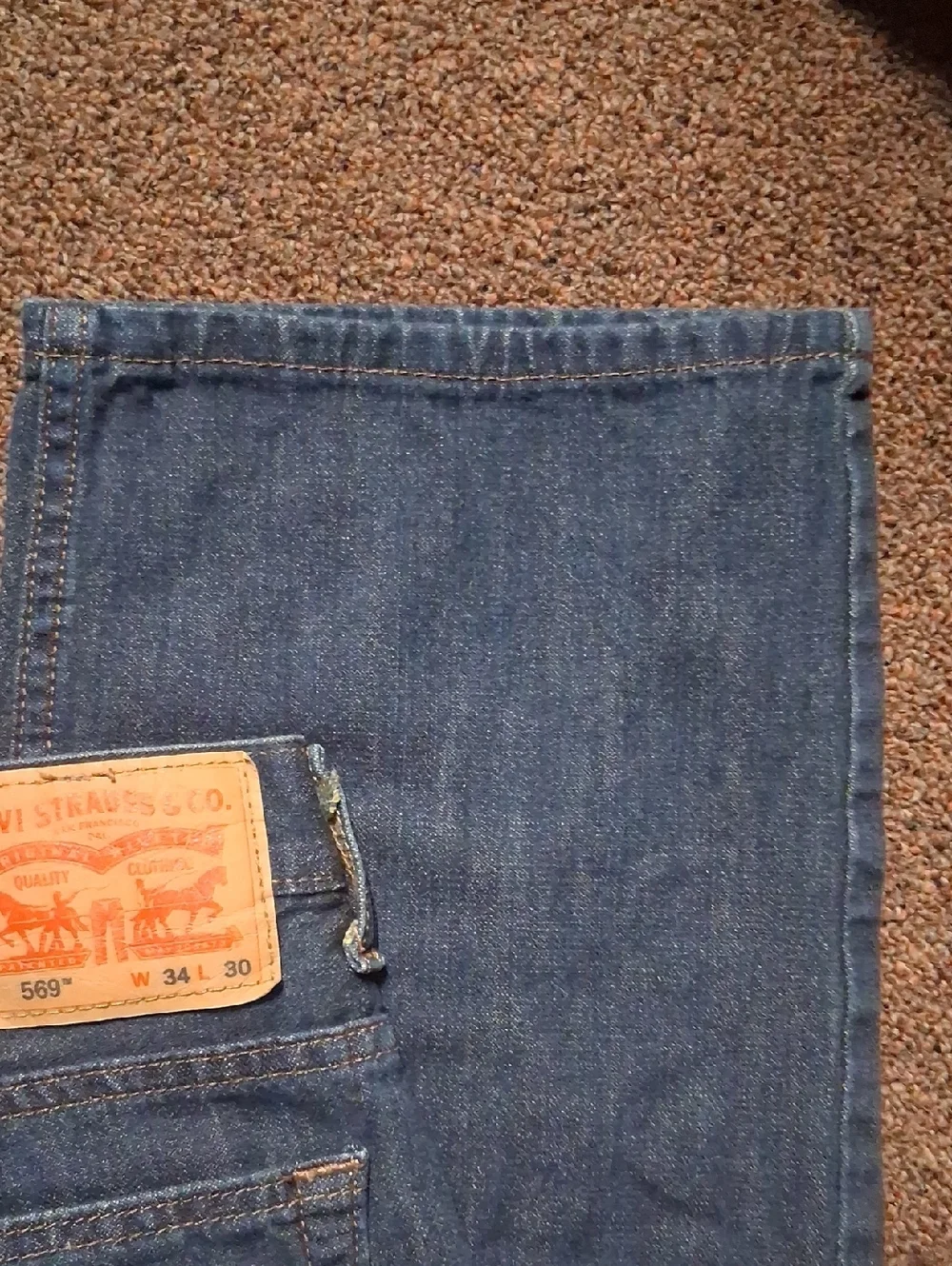 Levi’s 569 Loose Straight Dark Wash Mens Jeans size W34 x L30